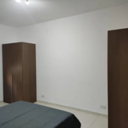 Appartement Hampton Court, Block C, N.2