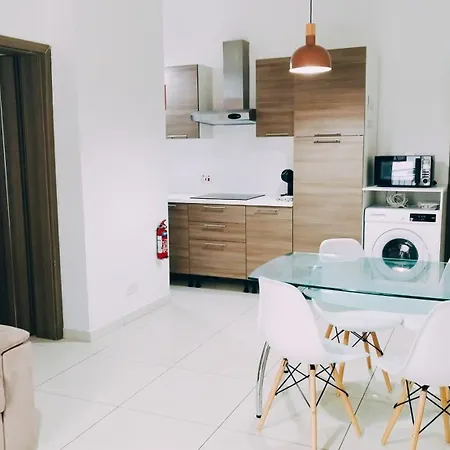 Hampton Court, Block C, N.2 San Pawl il-Baħar
